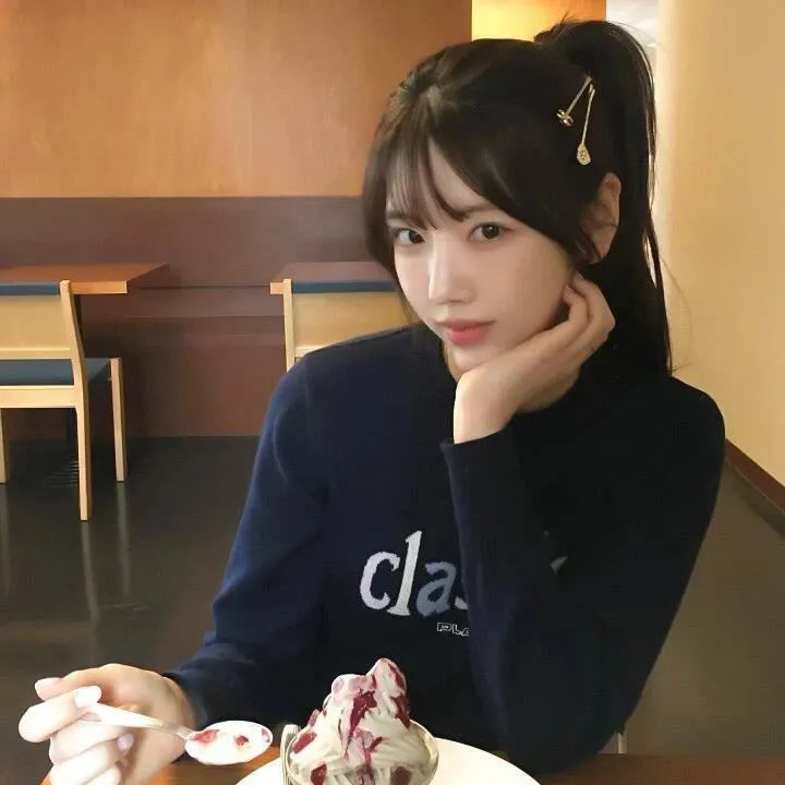 突如其蓝